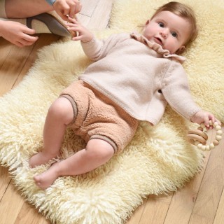 Cesar beige bloomer in wool knit revertible sherpa - baby