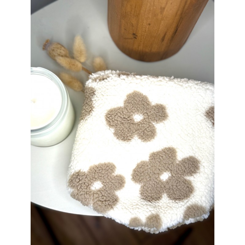 Cache cou bouclette écru à...