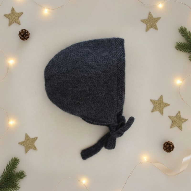 Clovis grey knit cap 100%...